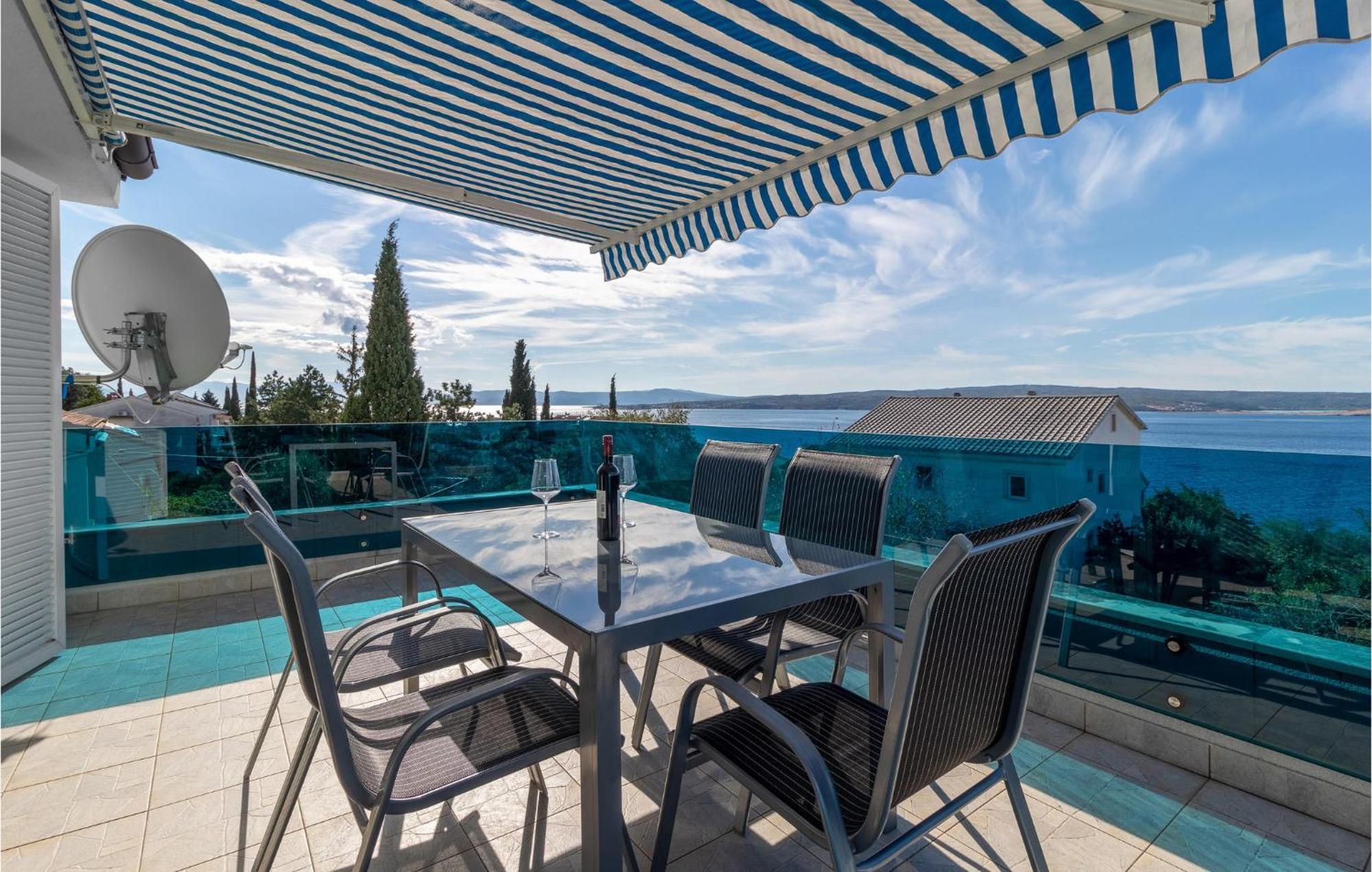 Stunning Apartment In Dramalj With House Sea View Exteriör bild