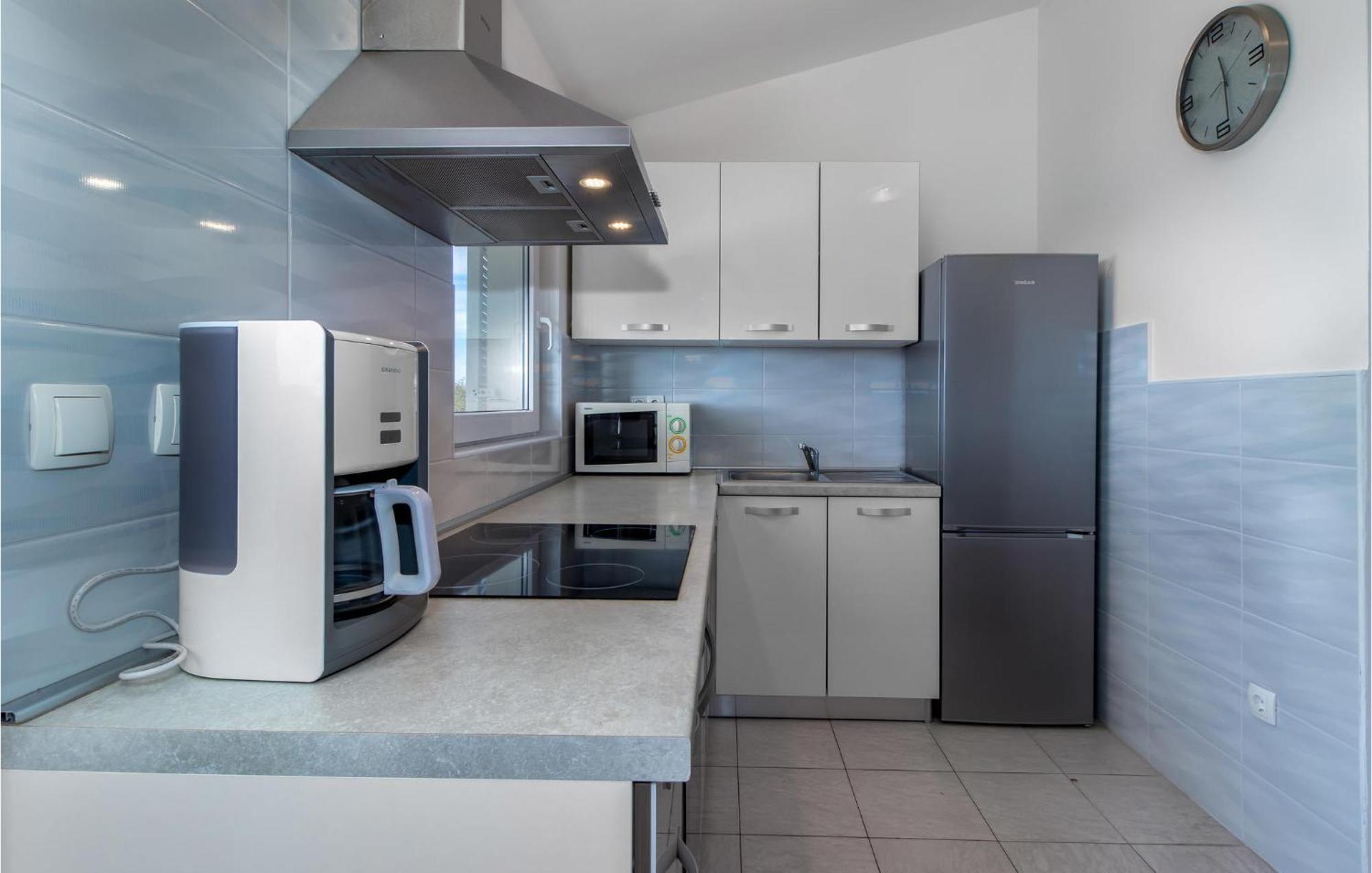Stunning Apartment In Dramalj With House Sea View Exteriör bild