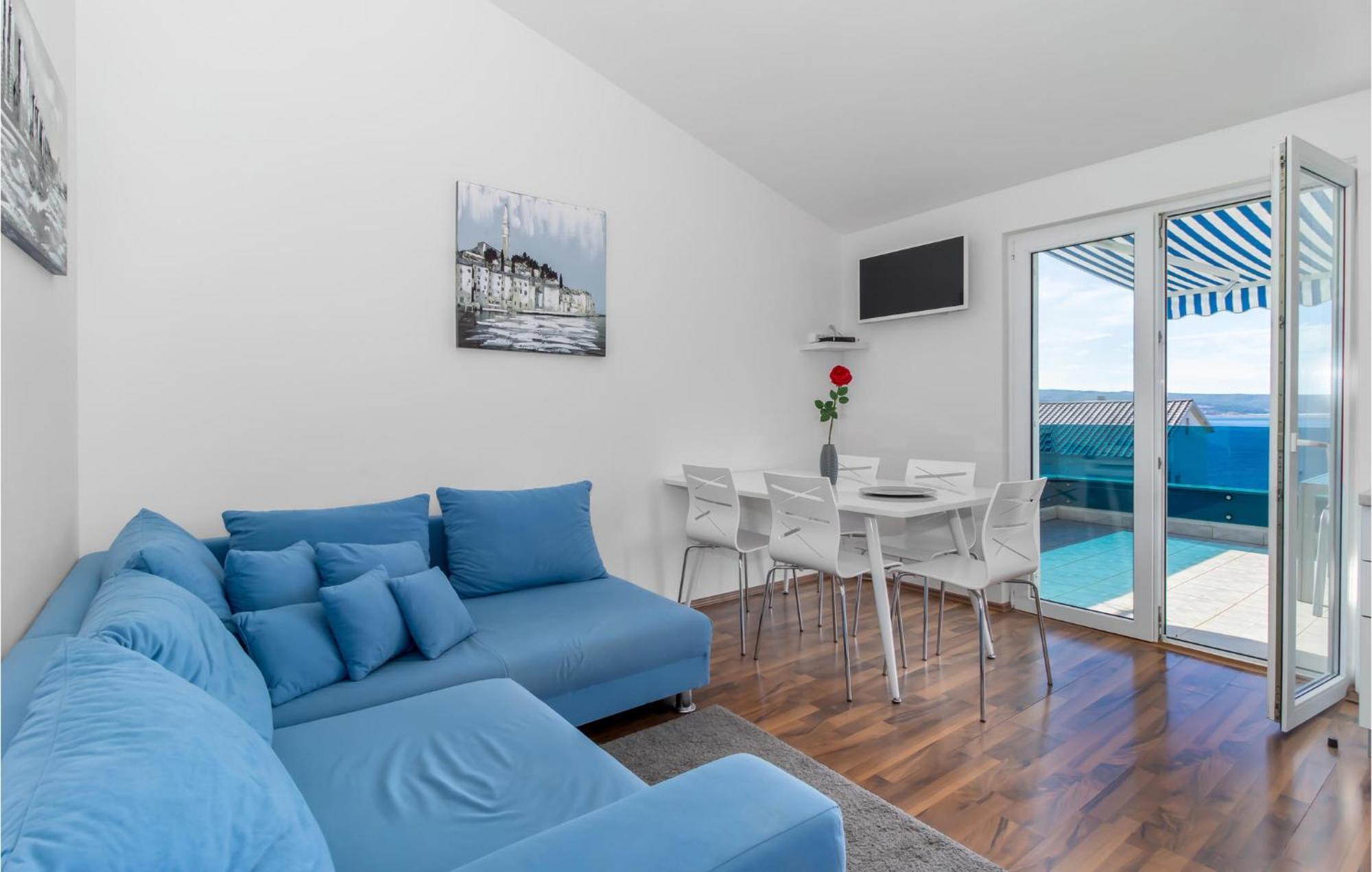 Stunning Apartment In Dramalj With House Sea View Exteriör bild
