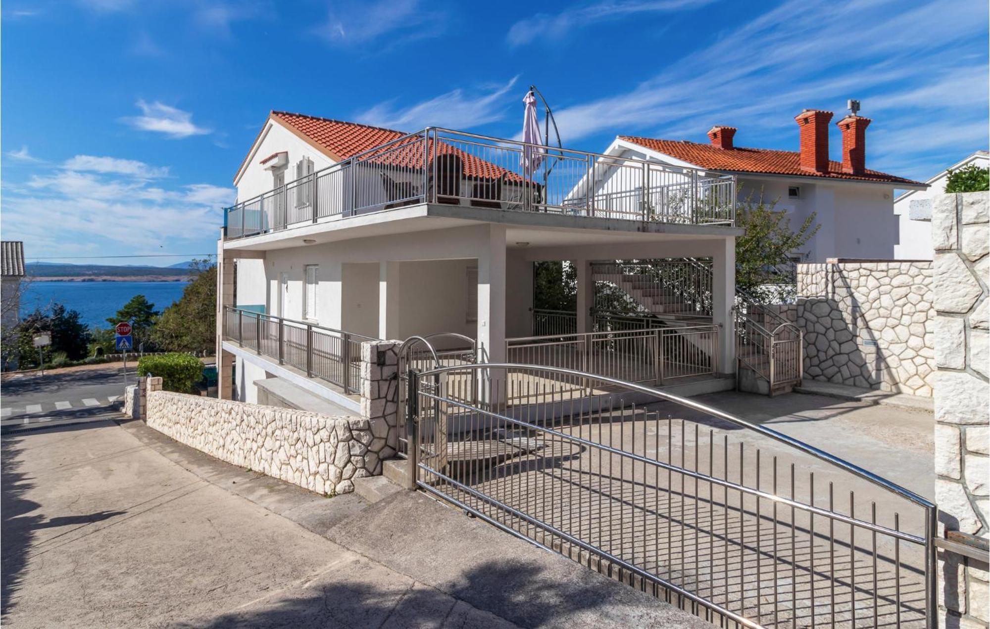Stunning Apartment In Dramalj With House Sea View Exteriör bild